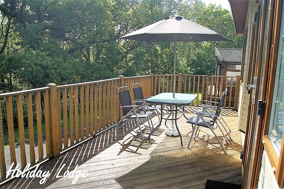 Greenways Valley Holiday Park 大托灵顿 外观 照片
